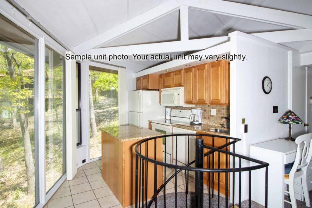 Unit 5 - Treetop 2 Bedroom Villa Village of Four Seasons Esterno foto